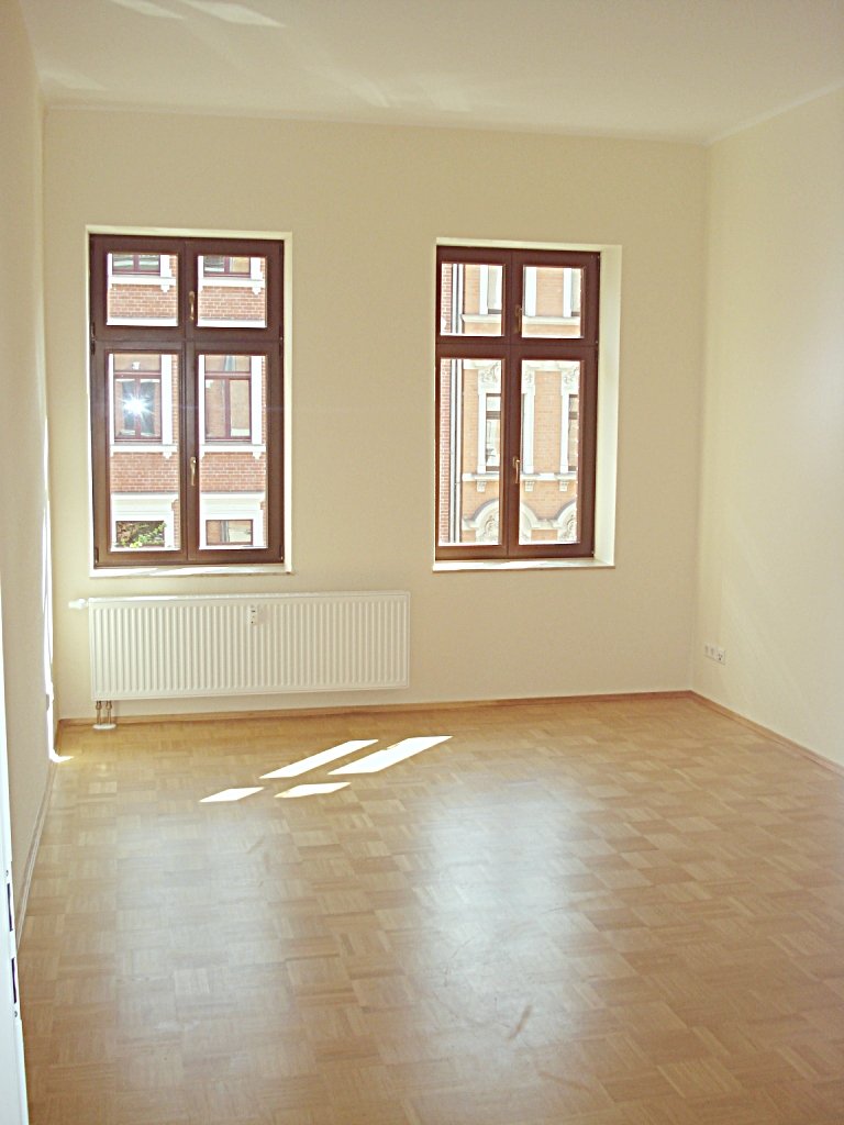 Zimmer (Referenzwohnung im Haus)