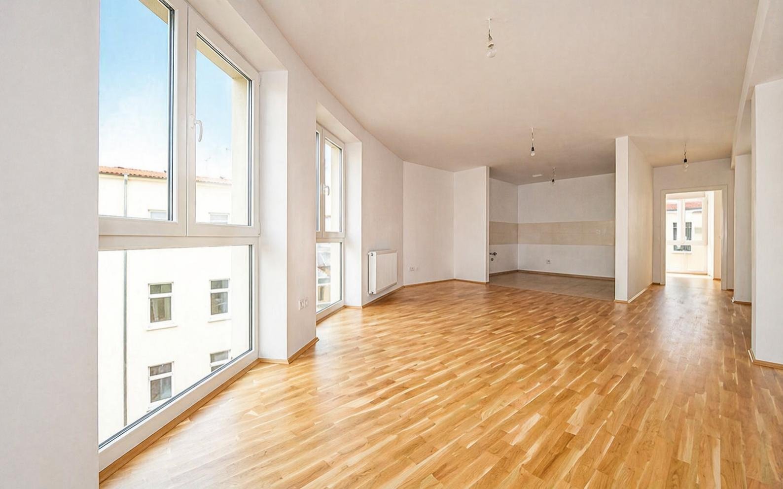 provisionsfreie und sonnige 3-Raumwohnung ** stilvoller Altbau ** Parkett ** Balkon ** 1a-Sanierung provisionsfreie und sonnige 3-Raumwohnung ** stilvoller Altbau ** Parkett ** Balkon ** 1a-Sanierung