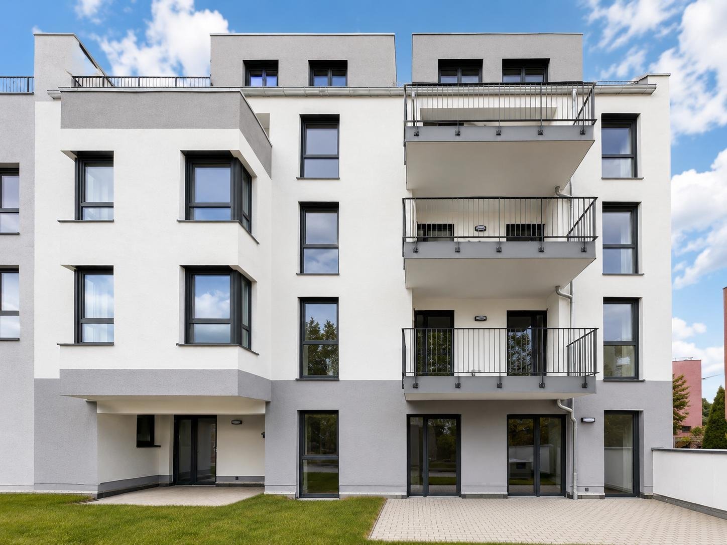 NEUBAU ** DACHTERRASSE ** BALKON ** EINBAUKÜCHE ** FUßBODENHEIZUNG ** TIEFGARAGE NEUBAU ** DACHTERRASSE ** BALKON ** EINBAUKÜCHE ** FUßBODENHEIZUNG ** TIEFGARAGE